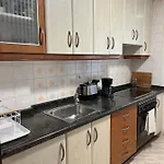 Amplio Alojamiento En Oviedo