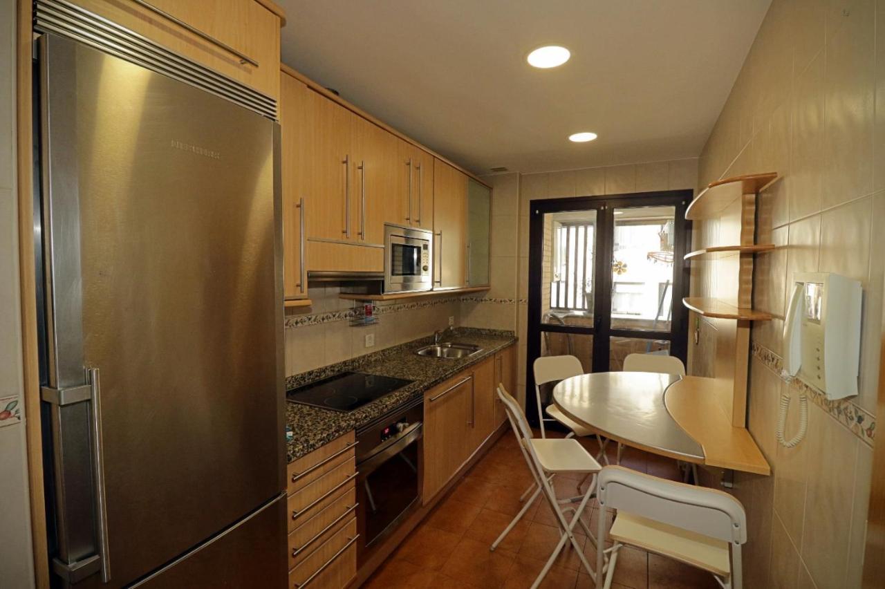 Apartamento Apartamento , Wifi Y Garaje Cerca Del Centro