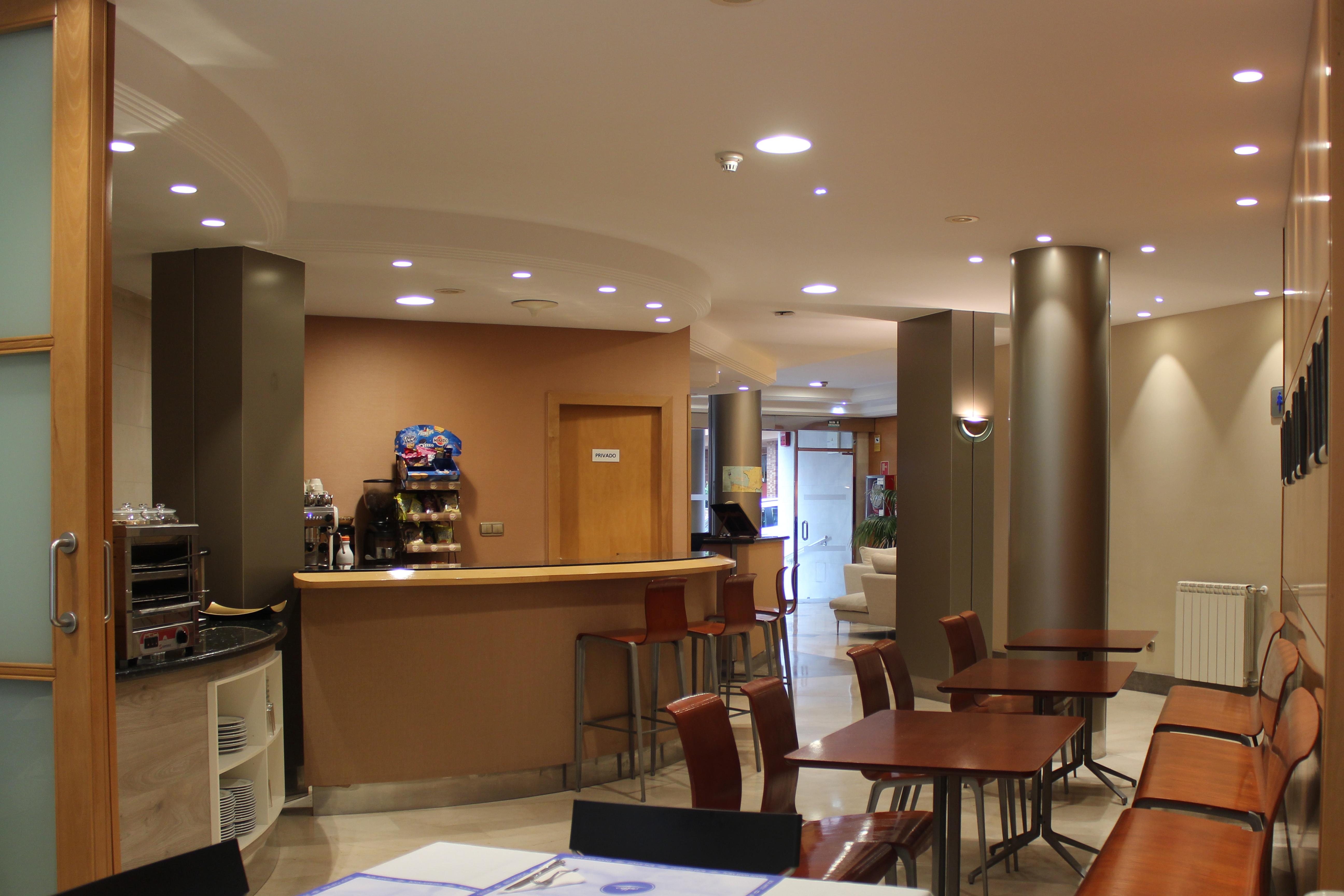 Carreño Hotel 2*