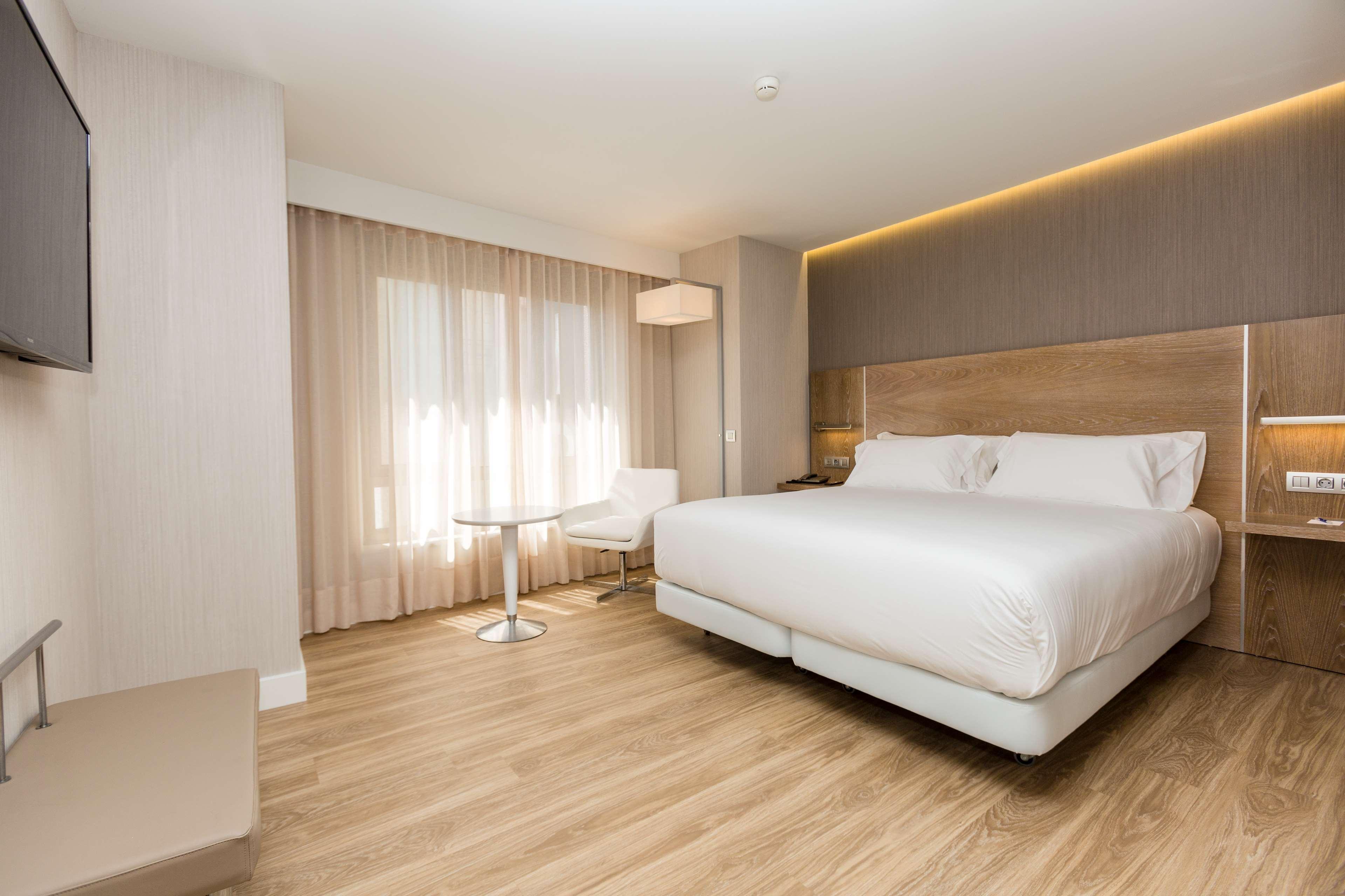 Nh Principado Hotel 4*