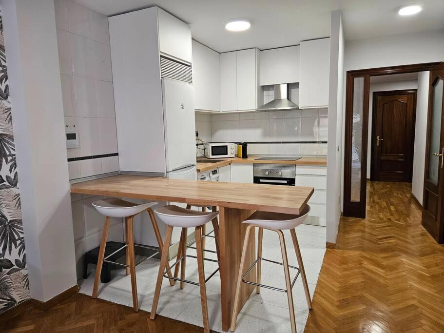 627a Moderno Apto Centro Apartamento