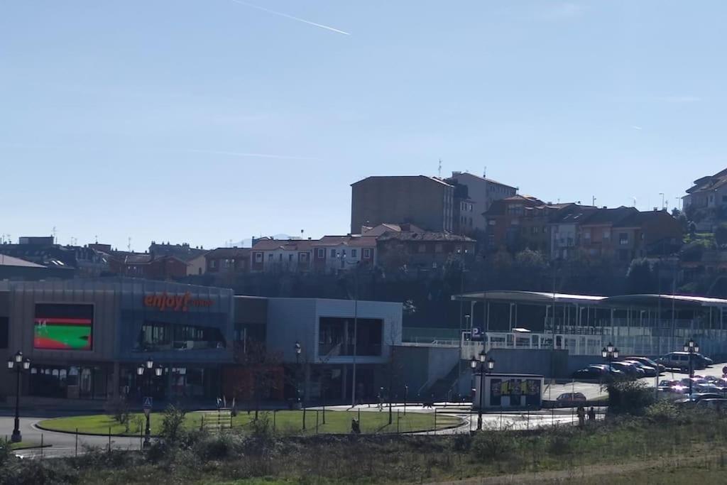 Atico Mirador Del Naranco, Parking Gratuito, Wifi, Zona Residencial Oviedo