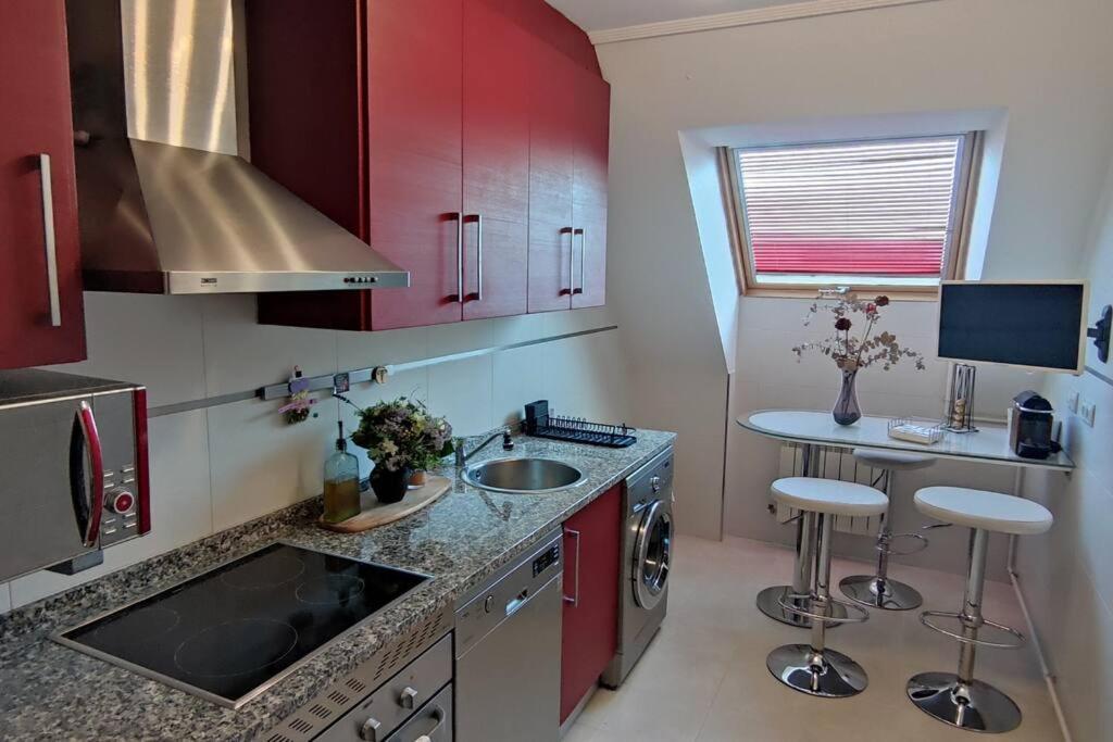 Atico Mirador Del Naranco, Parking Gratuito, Wifi, Zona Residencial *