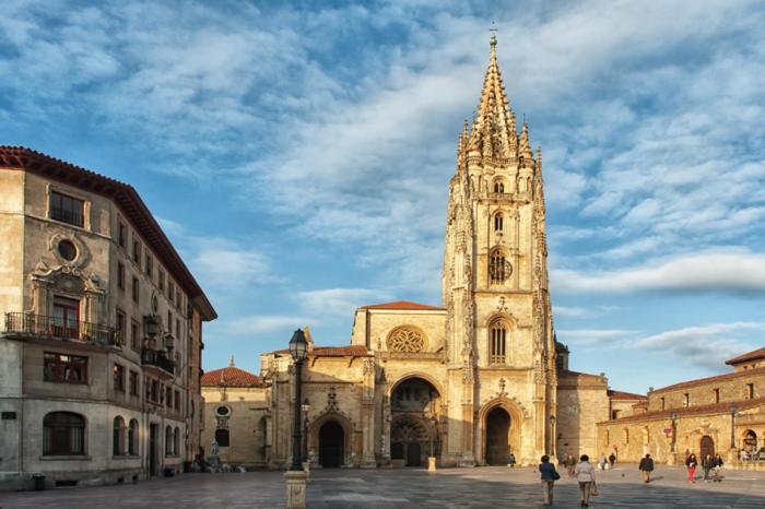Nuevo Apartamento De Nieves A El Lado De La Catedral Apartamento *