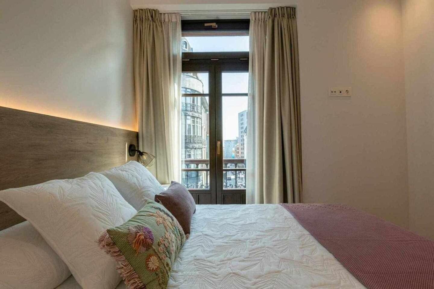 El Mirador De Uria Apartment *