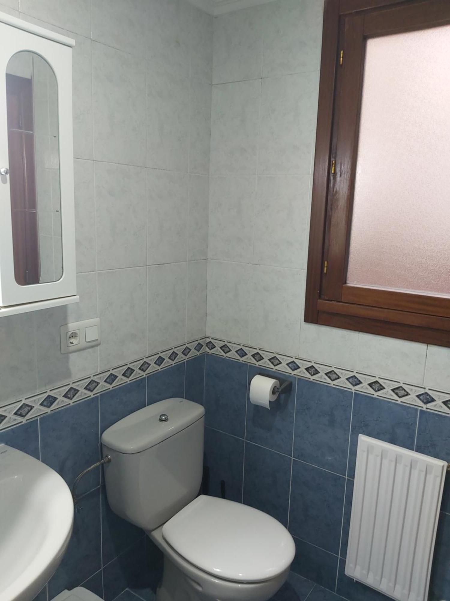 656A Apartamento En Oviedo Apartamento *