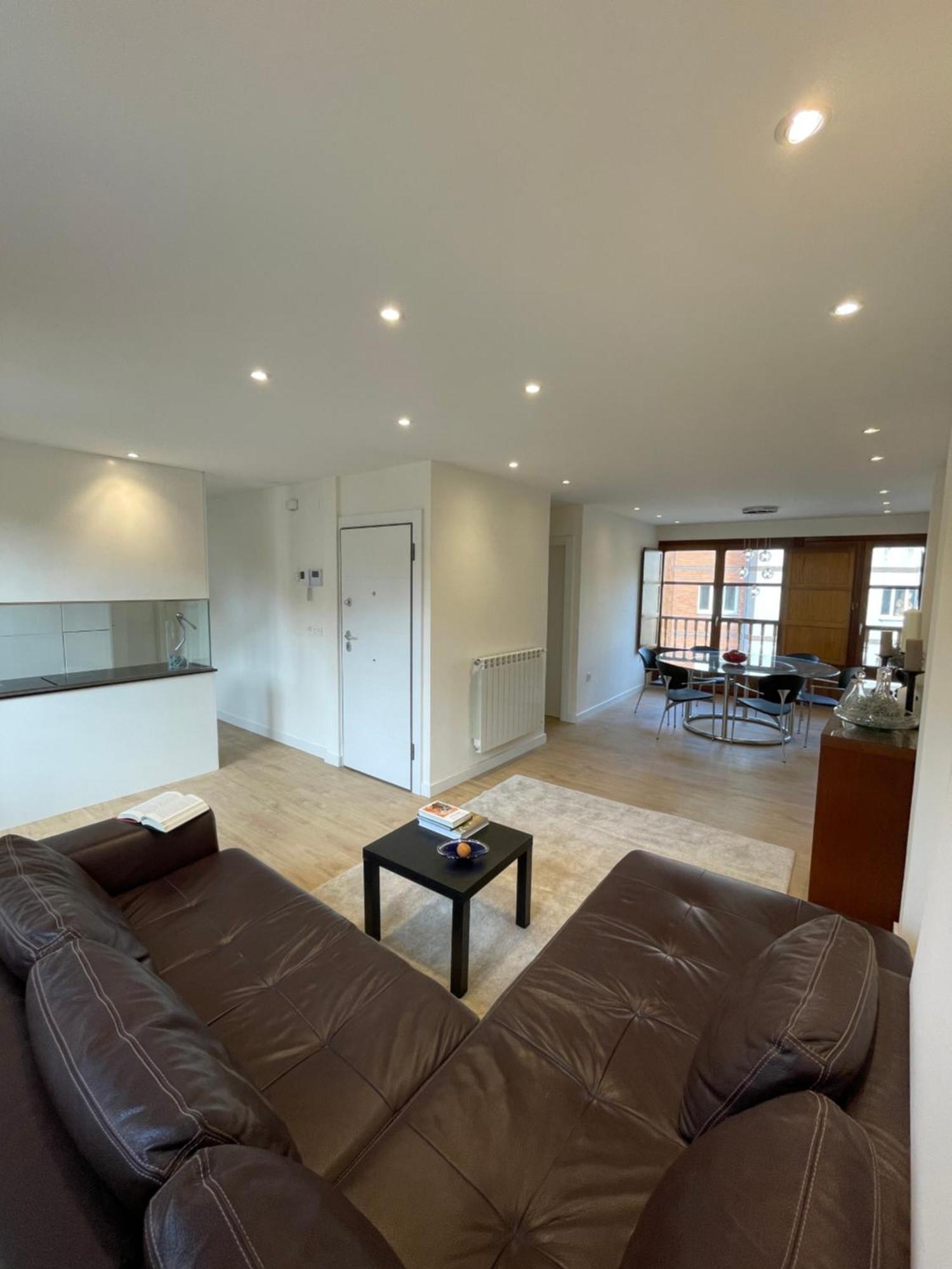 Unique Duplex Penthouse For 4 At Medieval Quarter *