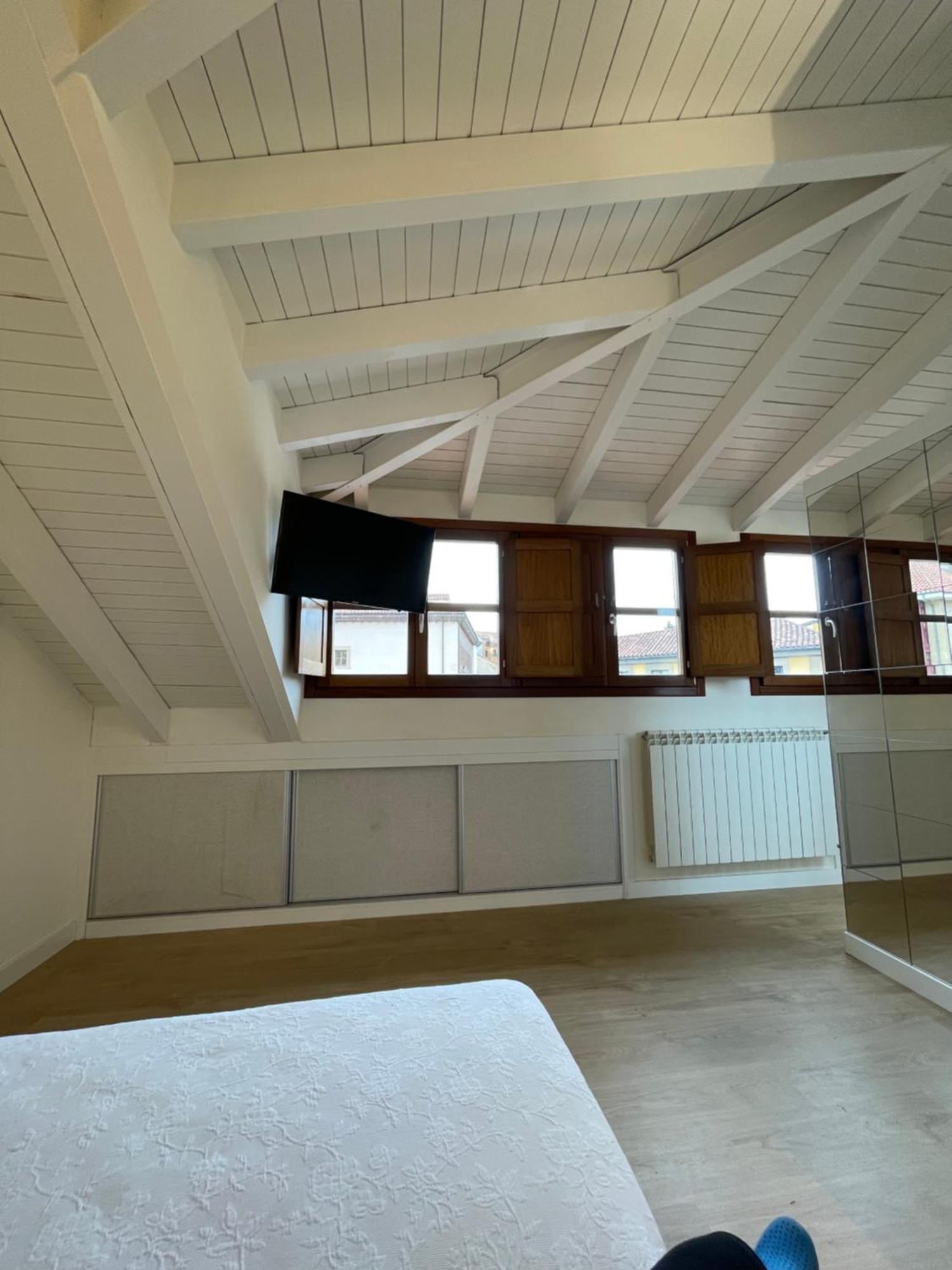 Apartamento Unique Duplex Penthouse For 4 At Medieval Quarter *