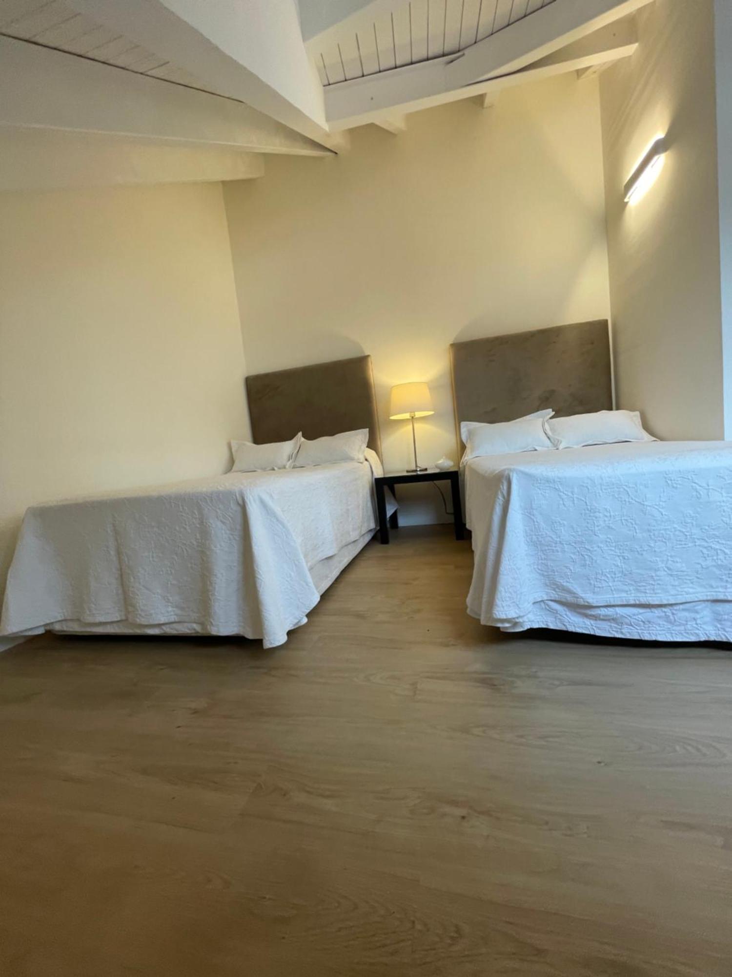 Unique Duplex Penthouse For 4 At Medieval Quarter Apartamento Oviedo