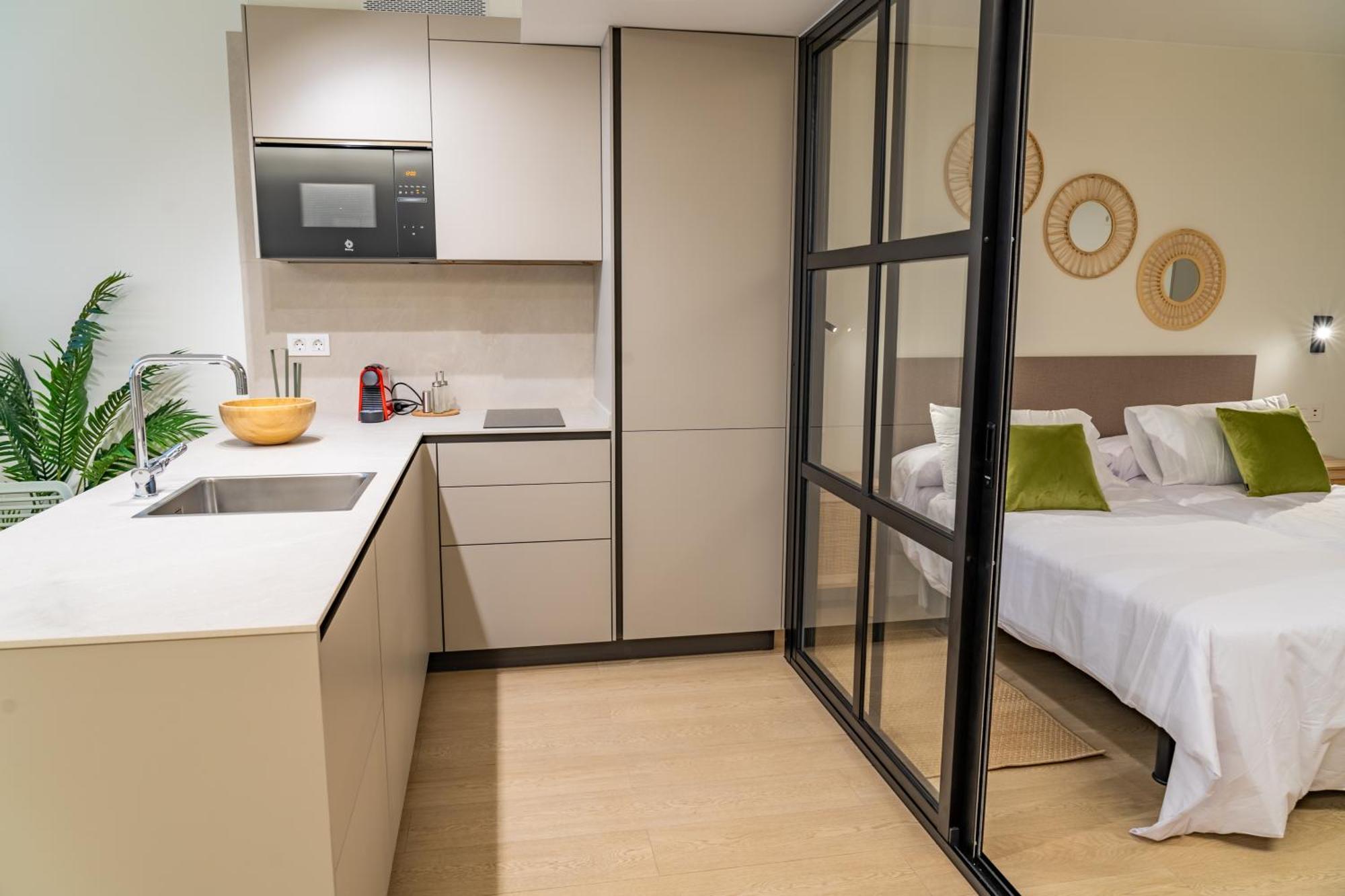 Centro By Renthas Apartment