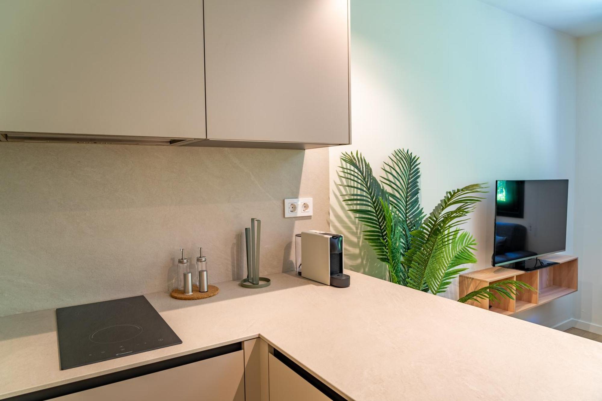 Centro By Renthas Apartment