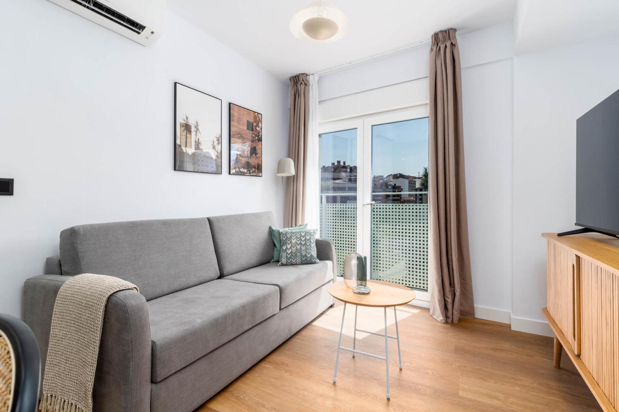 Limehome Calle Postigo Bajo Apartment *