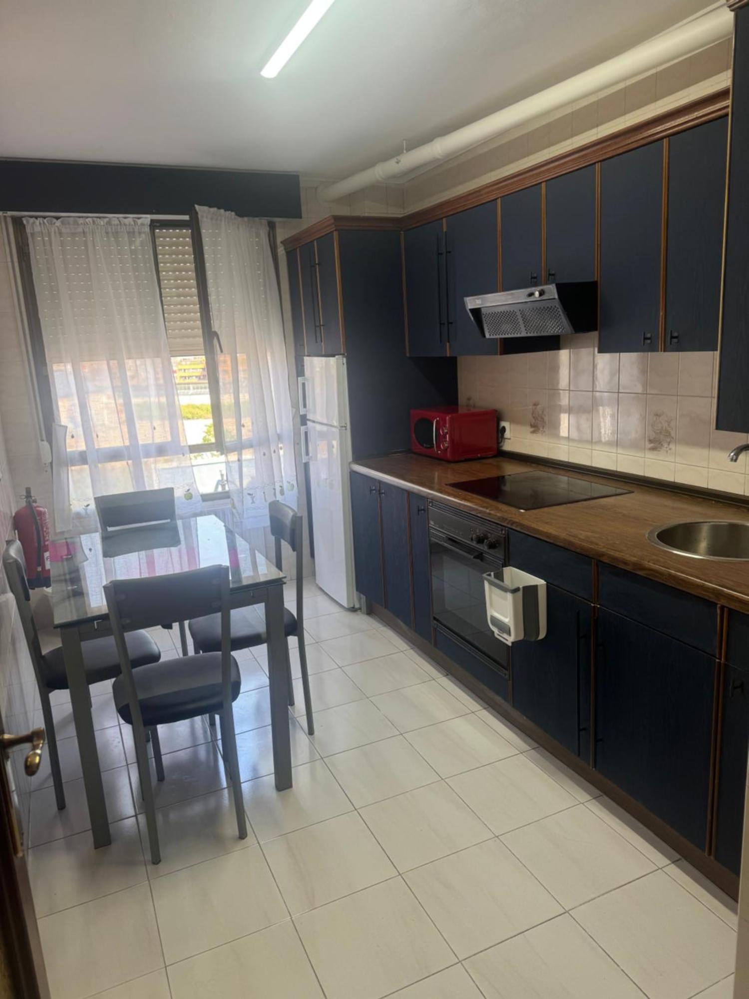Renfe-alsa Y Clinicas Apartment Oviedo