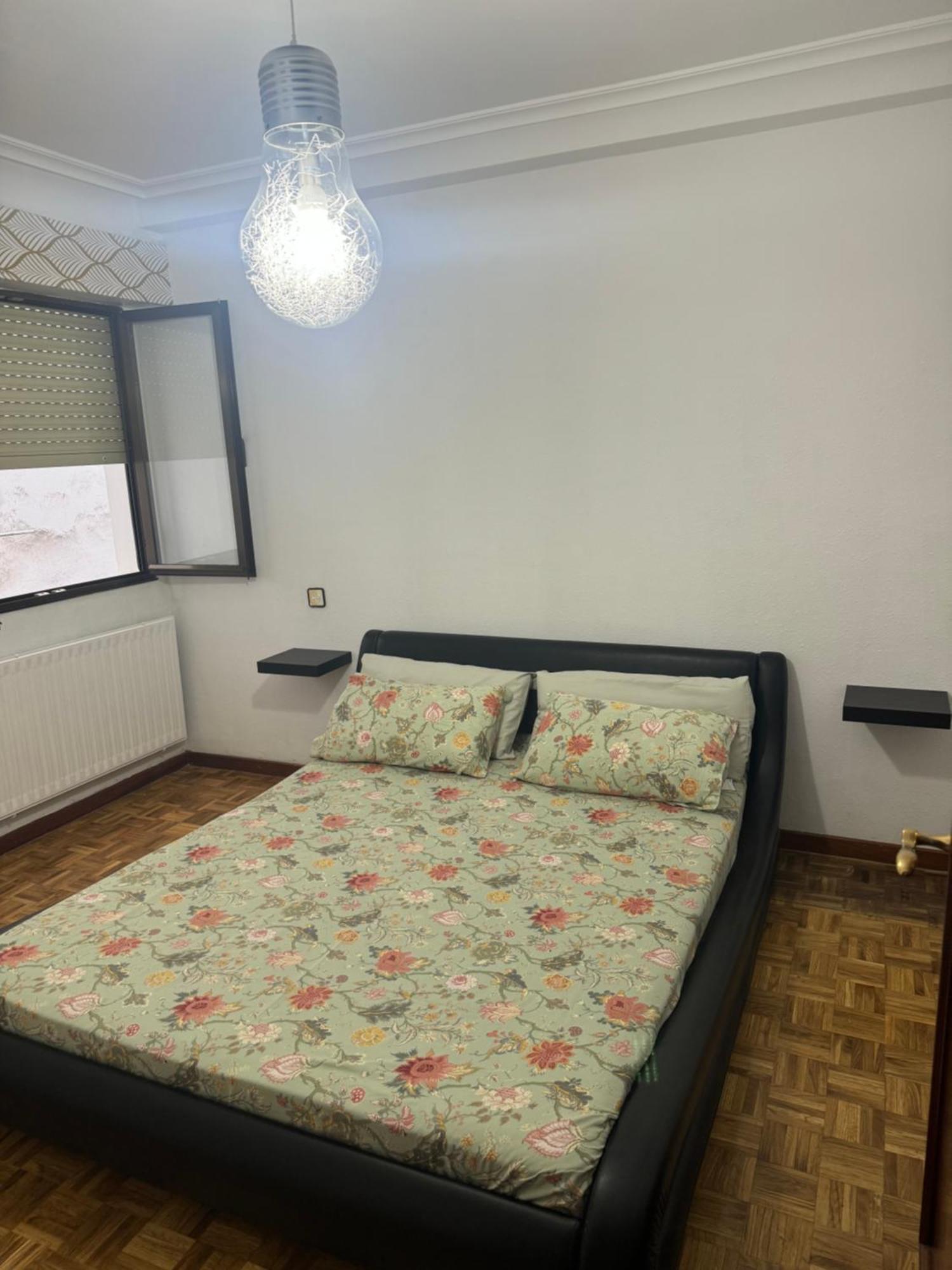 Renfe-alsa Y Clinicas Apartment *
