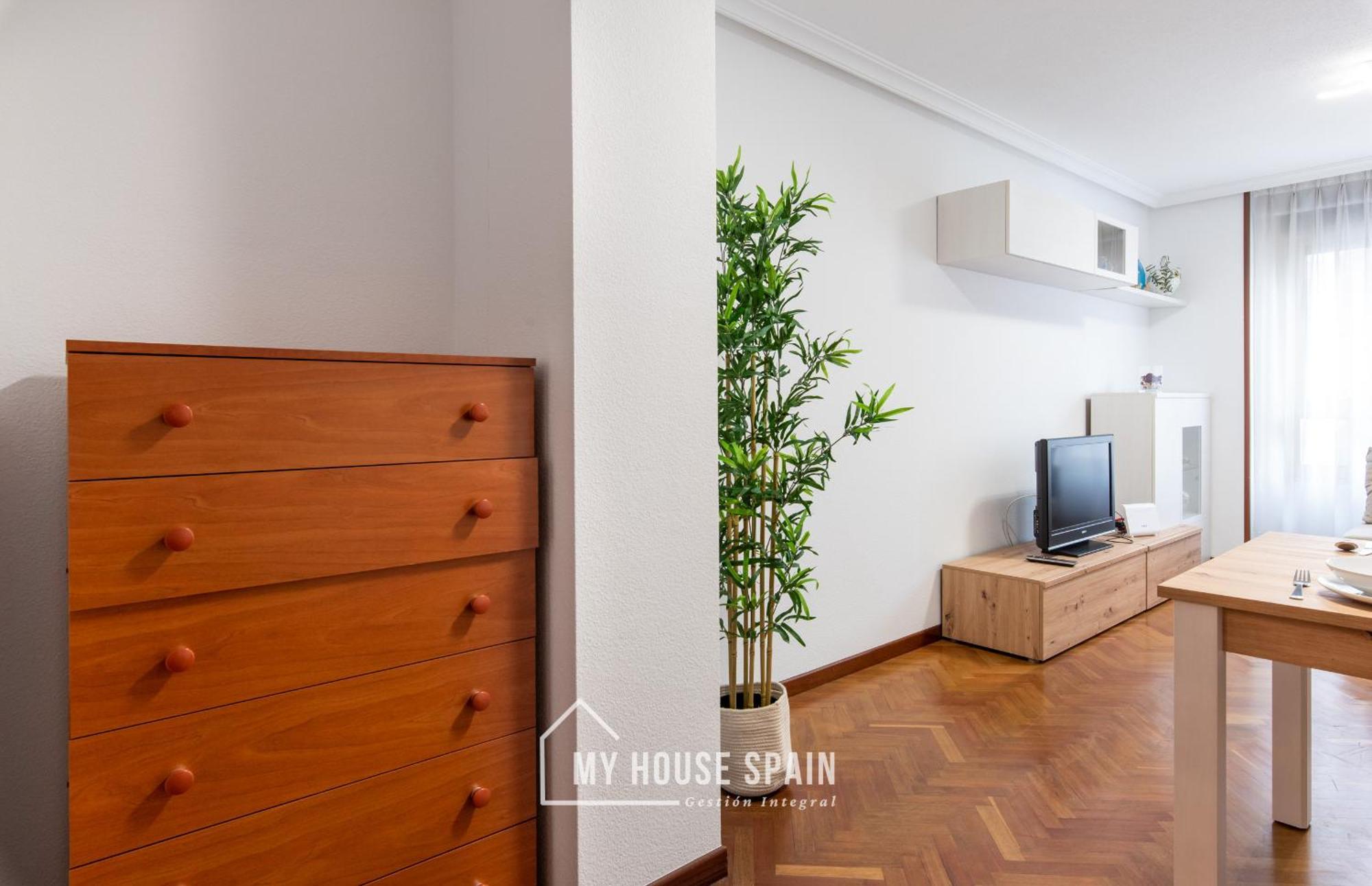 Apartment Myhousespain - Amplio En El Centro De Oviedo