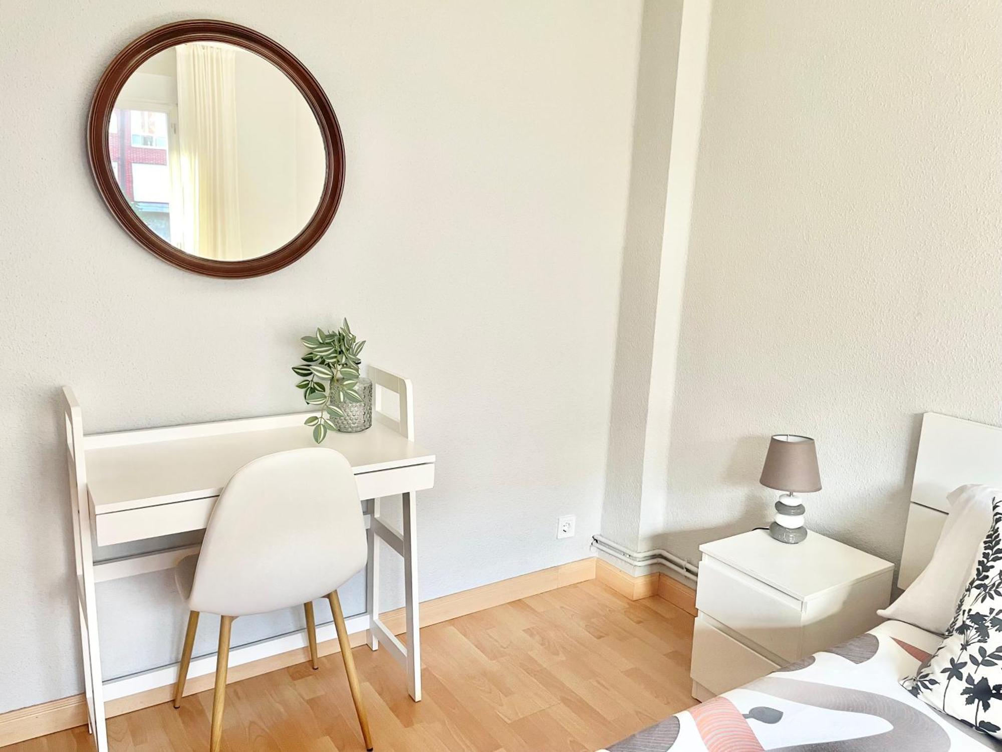 San Lazaro. Apartment *