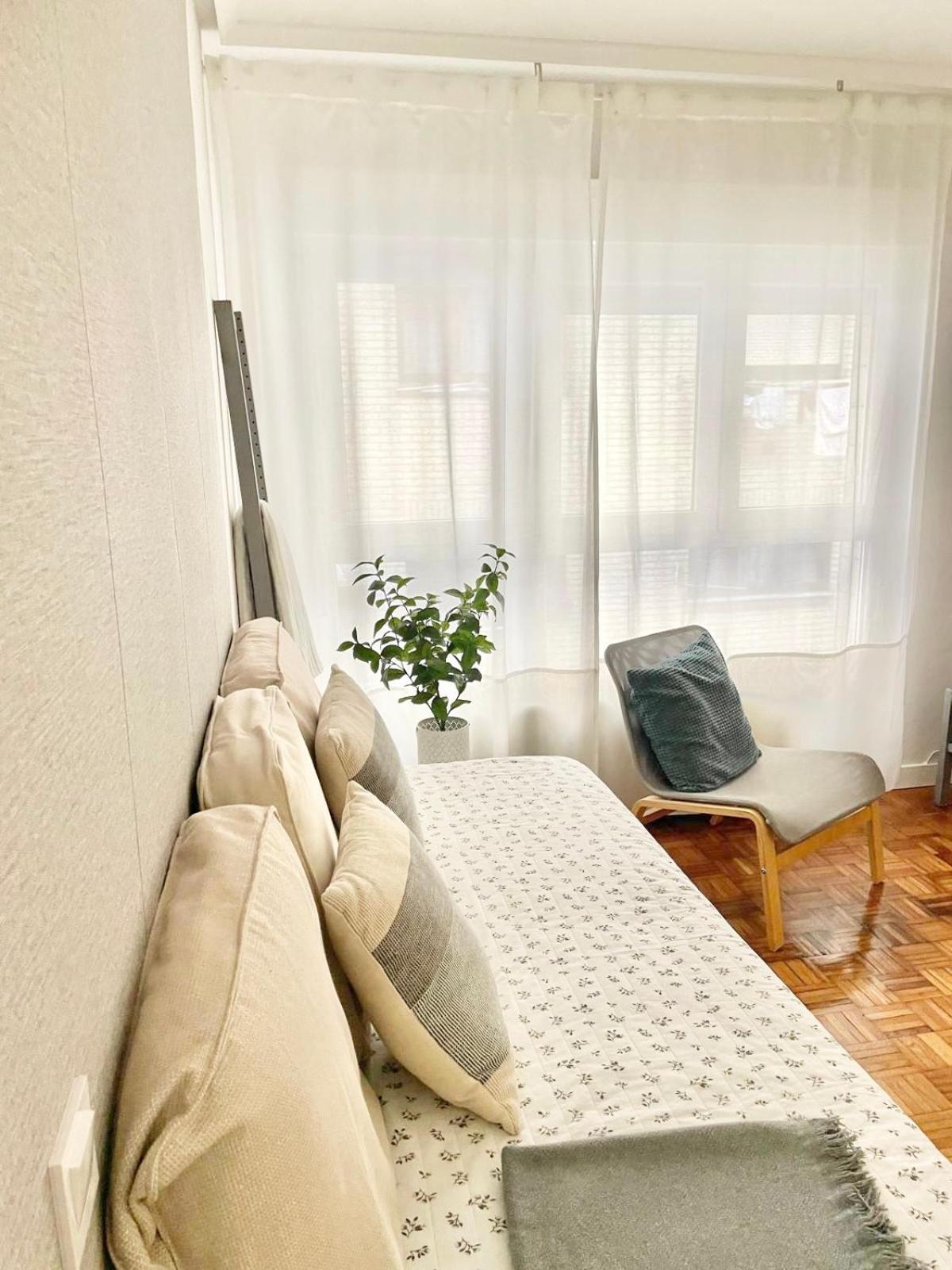 Tranquilidad Al Lado Del Centro Parking Incluido Apartment
