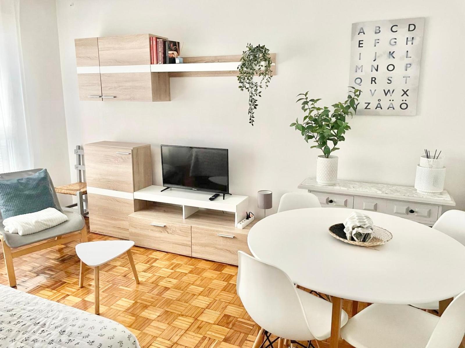 Apartment Tranquilidad Al Lado Del Centro Parking Incluido Oviedo