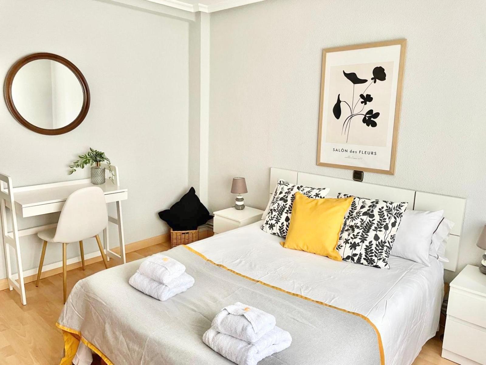 San Lazaro. Apartment *