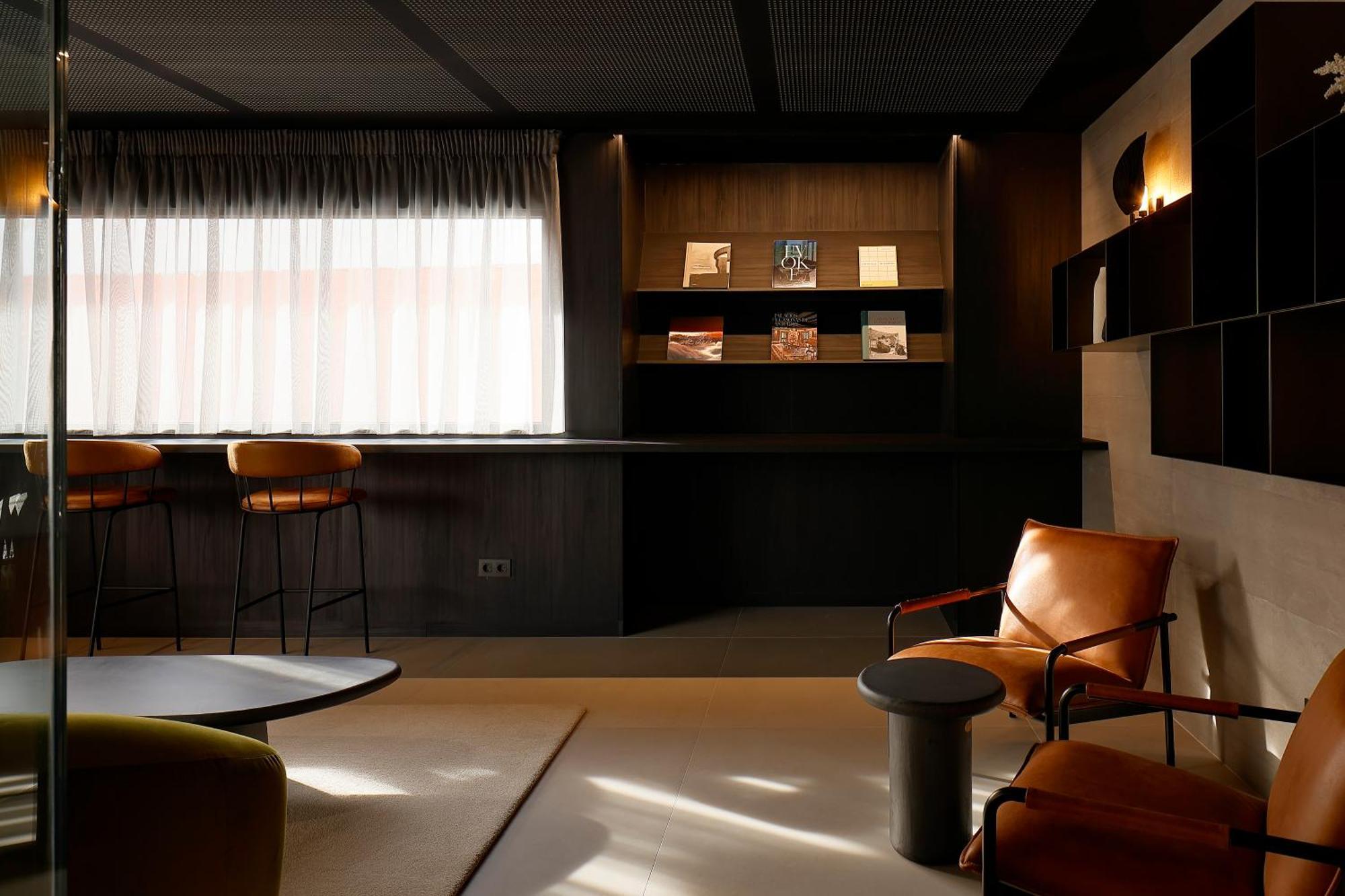 Nuvo Boutique Hotel 4*