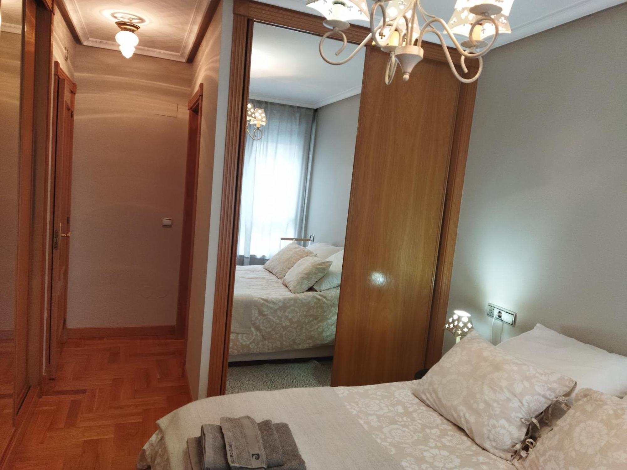 Centrico Parking Y Wifi Gratuitos Admite Mascotas Apartment Oviedo