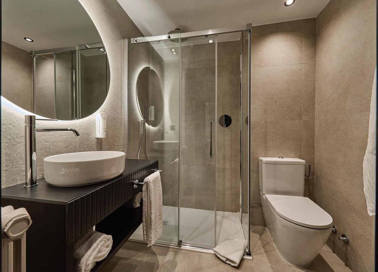B48 Opera Hotel