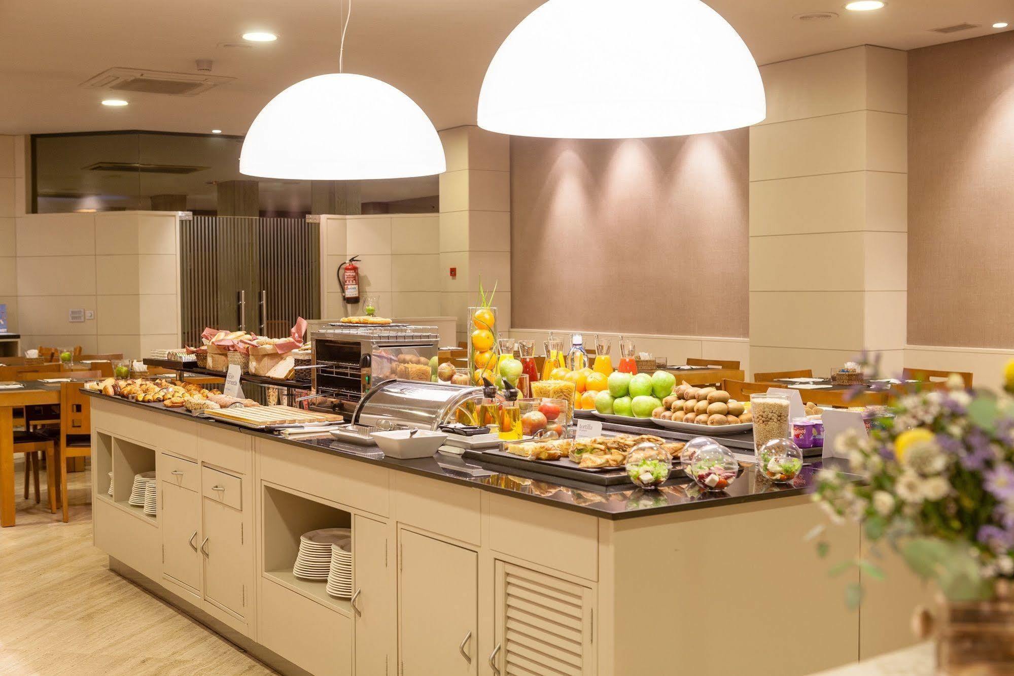 Hotel Nh Principado 4*