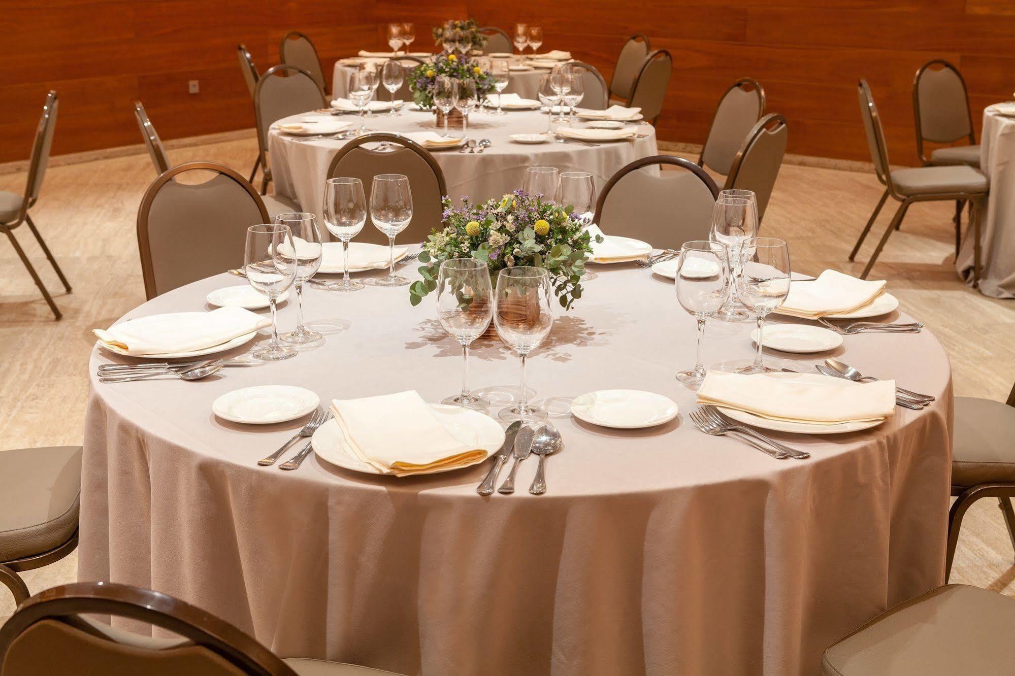 Nh Principado Hotel